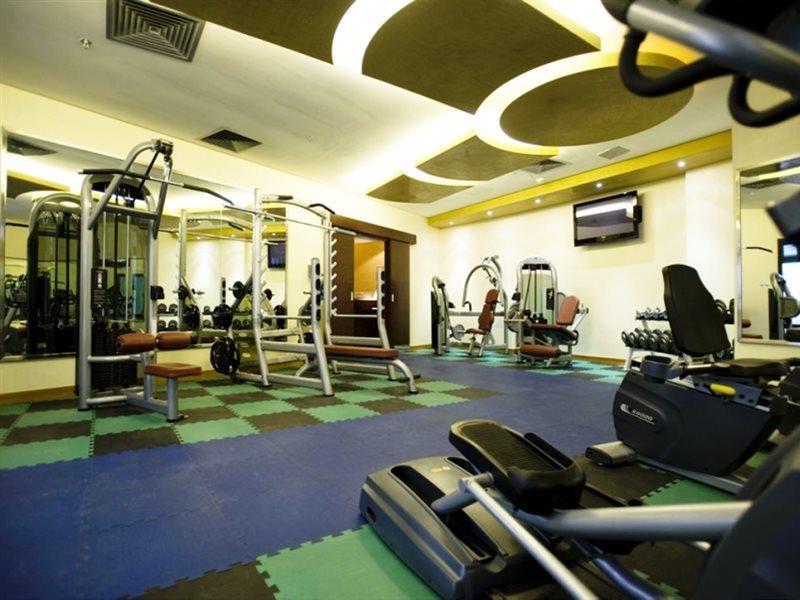 รามาดา บาย วินด์แฮม อัลโคบาร์ คิงอับดุลลาห์สตรีท Hotel อัลโคห์บาร์ ภายนอก รูปภาพ